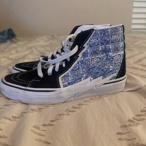 Vans High-Top Sneakers - Black and Blue